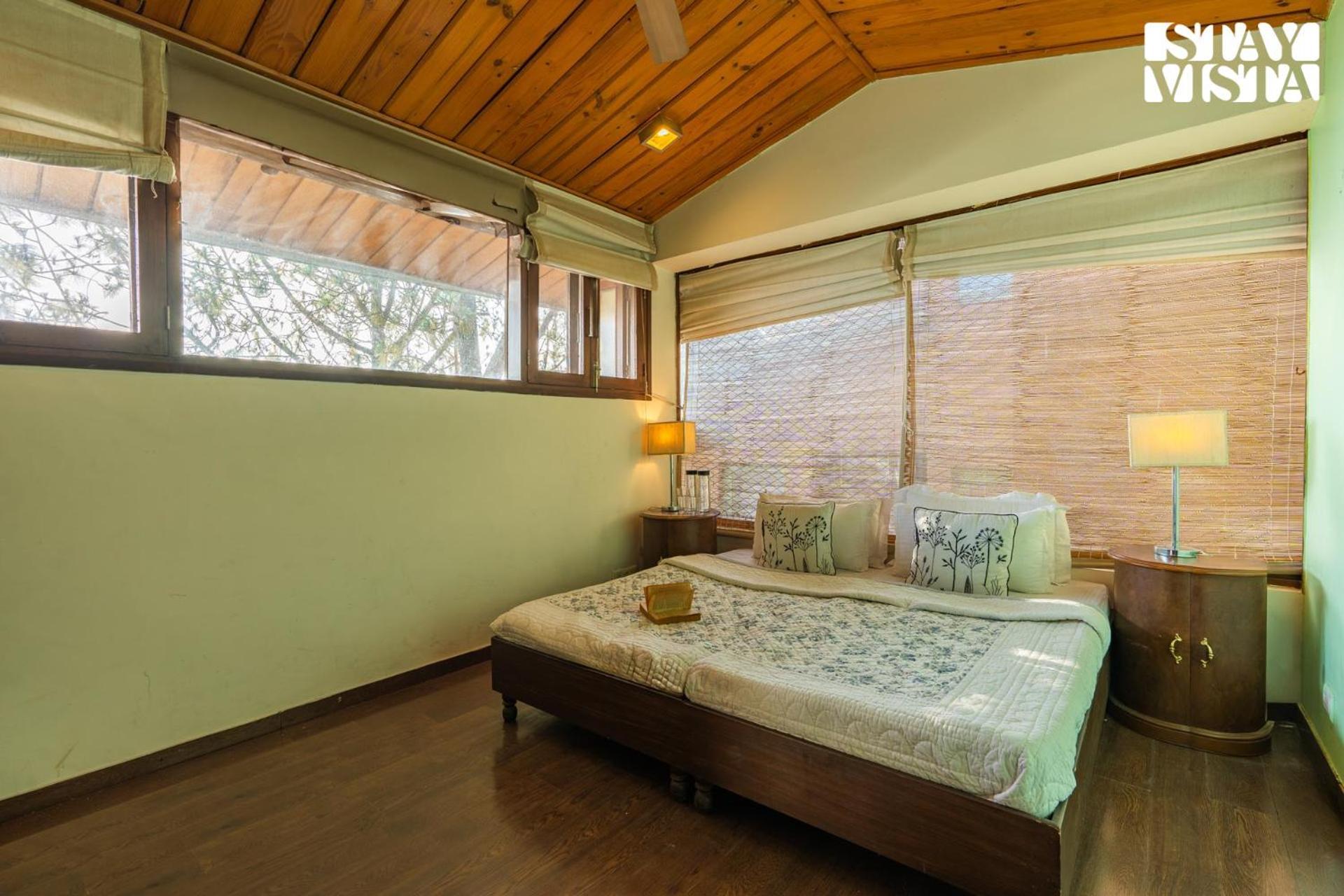 Stayvista At Hillcrest Villa With Valley View, Bonfire And Heater กัสซอลี ภายนอก รูปภาพ